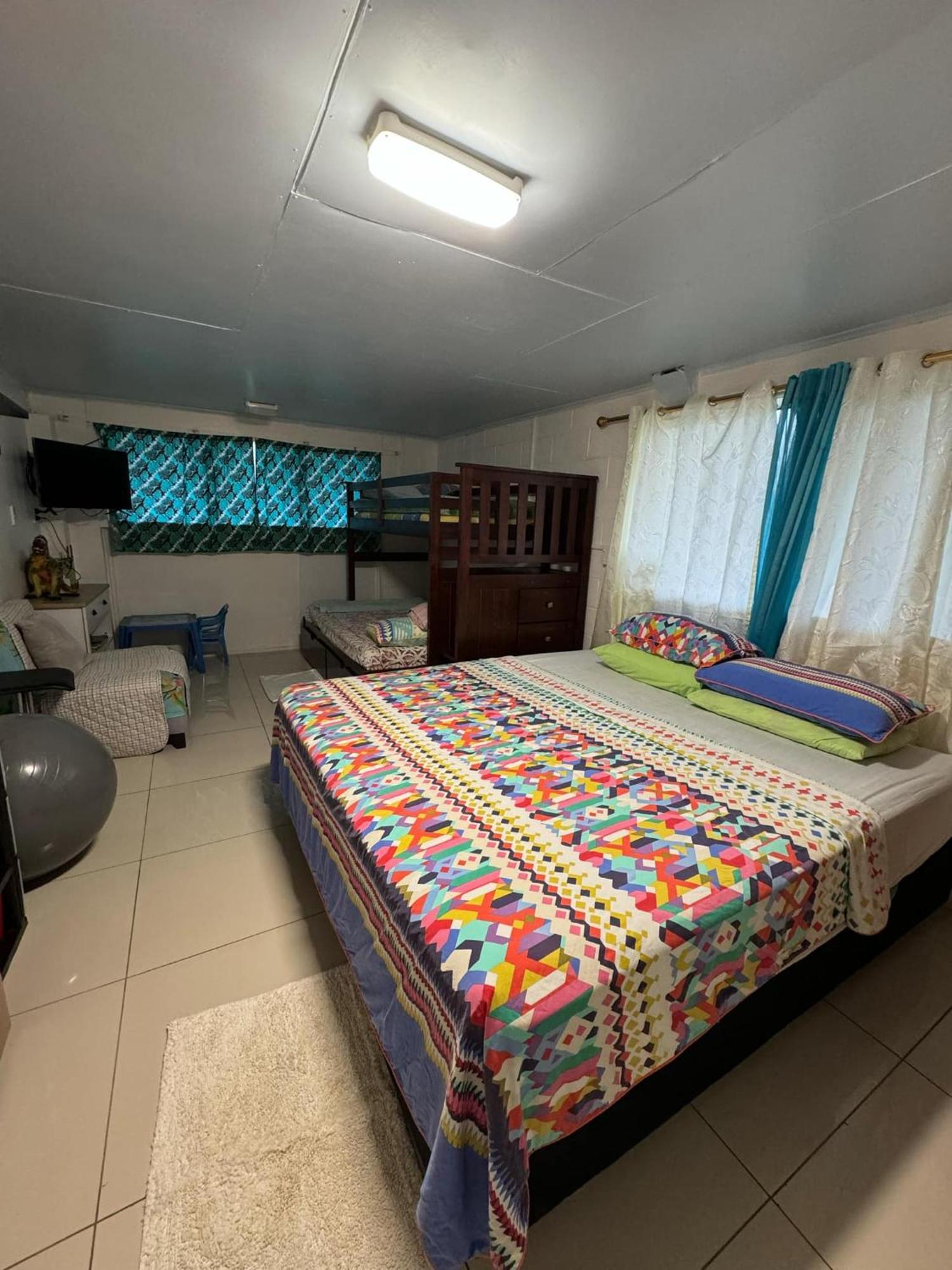 Mirimiri Spa Homestay Ngatangiia Exterior foto